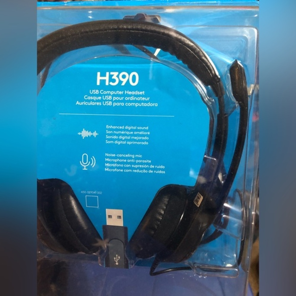 H390 USB Computer hands free Headset with mic new